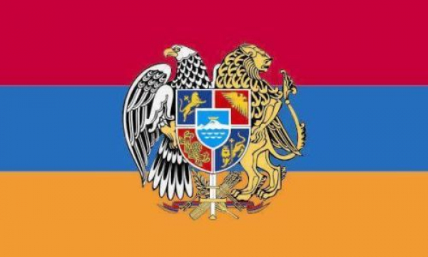 Tischflagge Armenien Wappen 10x15cm mit Ständer Tischfahne Miniflagge