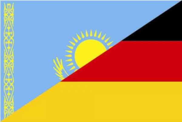 Flagge Fahne Kasachstan-Deutschland Freundschaftsfahne 90x60 cm *P