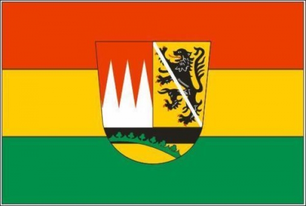 Tischflagge Landkreis Haßberge 10x15cm mit Ständer Tischfahne Miniflagge